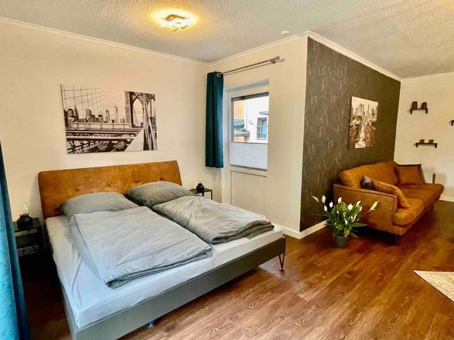Studioappartement Mit Privatgarten In Ruhiger Wohnsiedlung Neumuenster Exterior photo